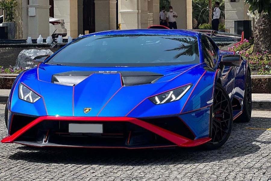 Lamborghini Huracan STO rental dubai – Rent Lamborghini Dubai