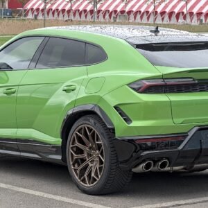 Lamborghini Urus SE rental Dubai
